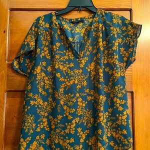 Banana Republic Factory floral work blouse